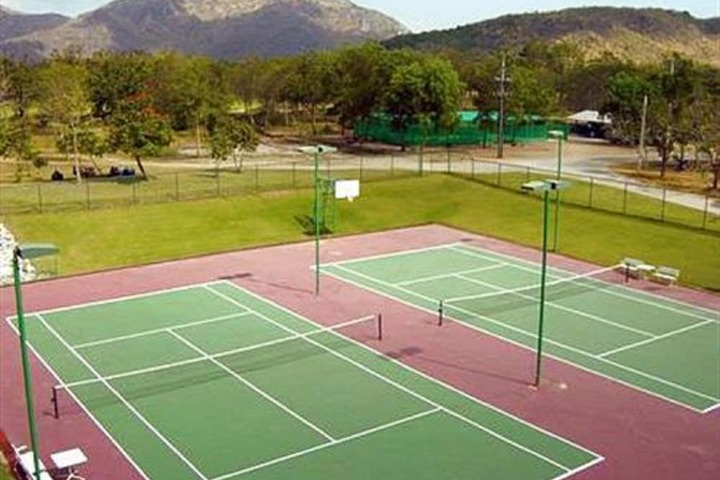 Tennis court