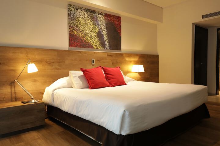 Room 4 of 31