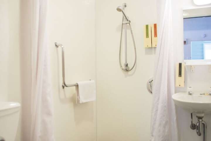Room 53 of 66