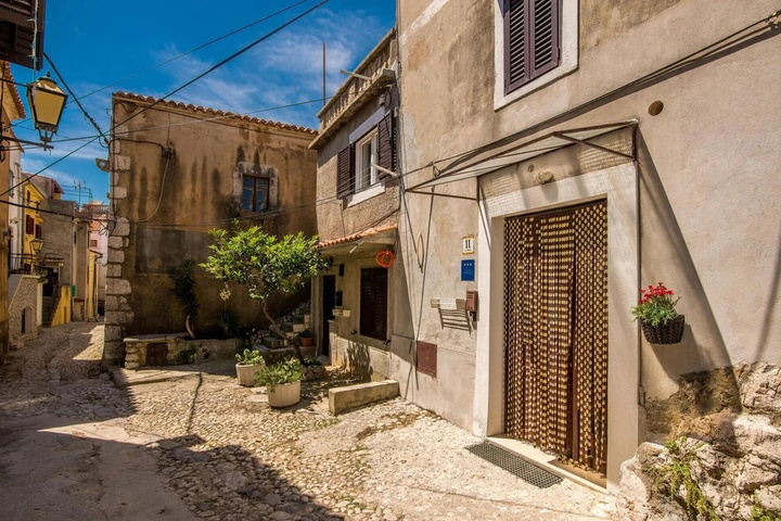 Awesome Home in Vrbnik With Wifi and 0 Bedrooms