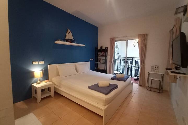 Room 15 of 43