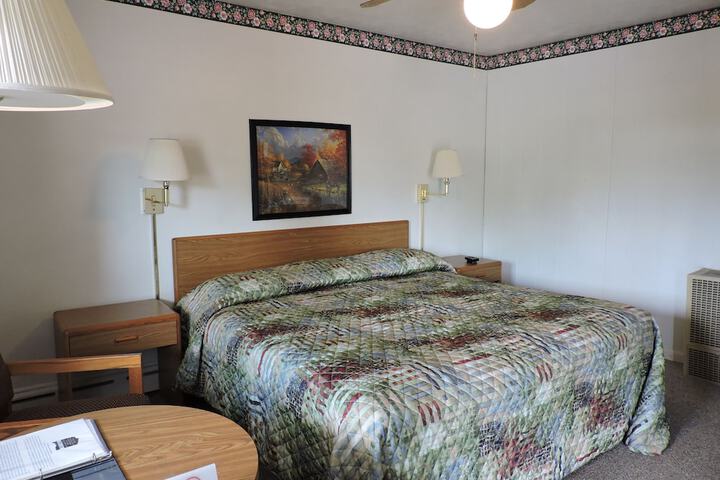 Room 16 of 31