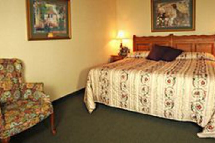 Room 10 of 25