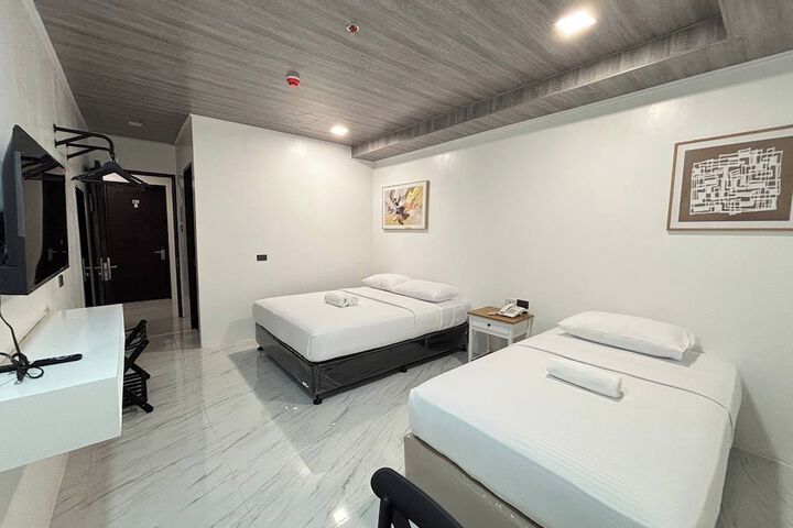 Room 20 of 96