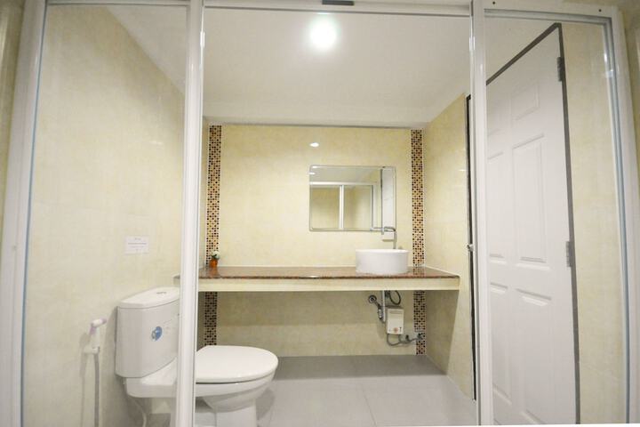 Room 19 of 51