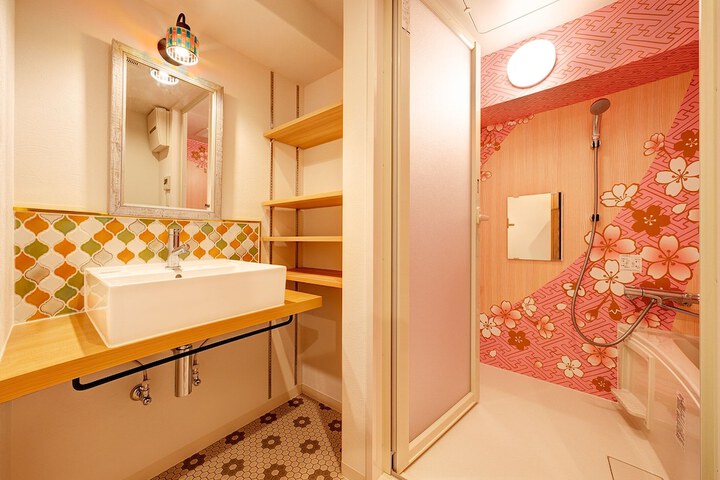 Room 57 of 66