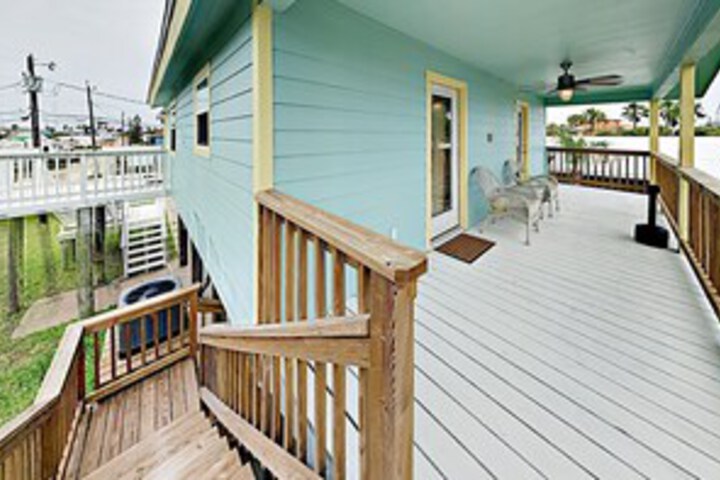 Terrace/Patio 3 of 36