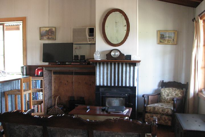 Room 5 of 40