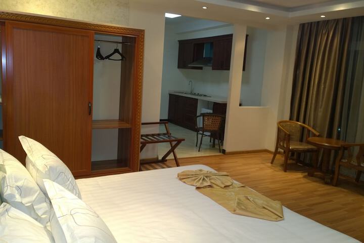 Room 15 of 64