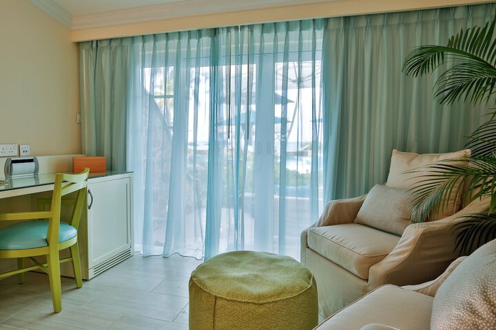 Room 15 of 80