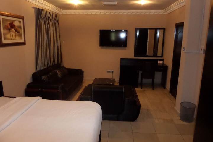 Room 12 of 57
