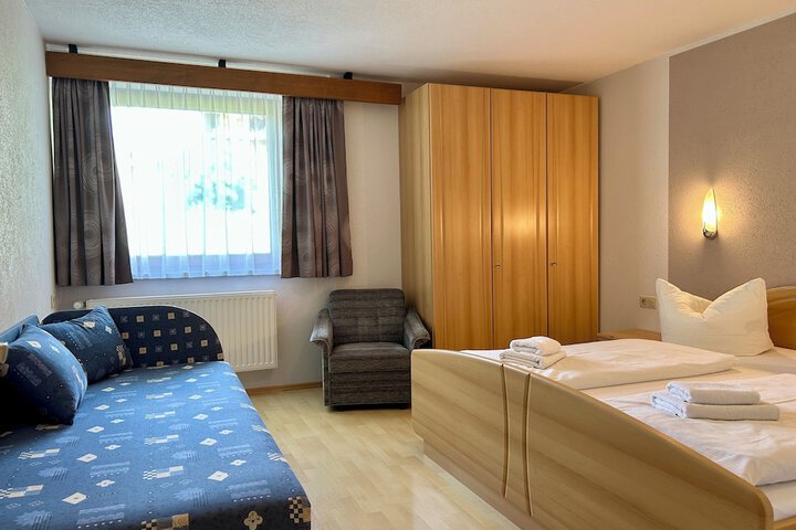 Room 64 of 114