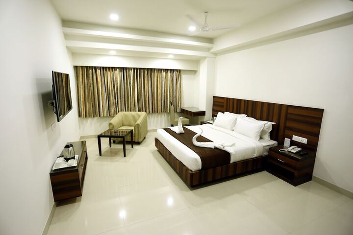 Room 8 of 21