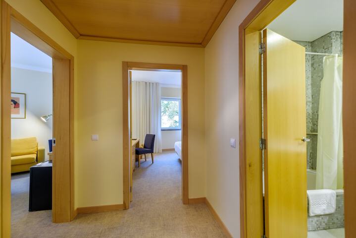 Room 22 of 46