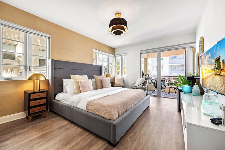 Deluxe King Bed Balcony (52 of 70)