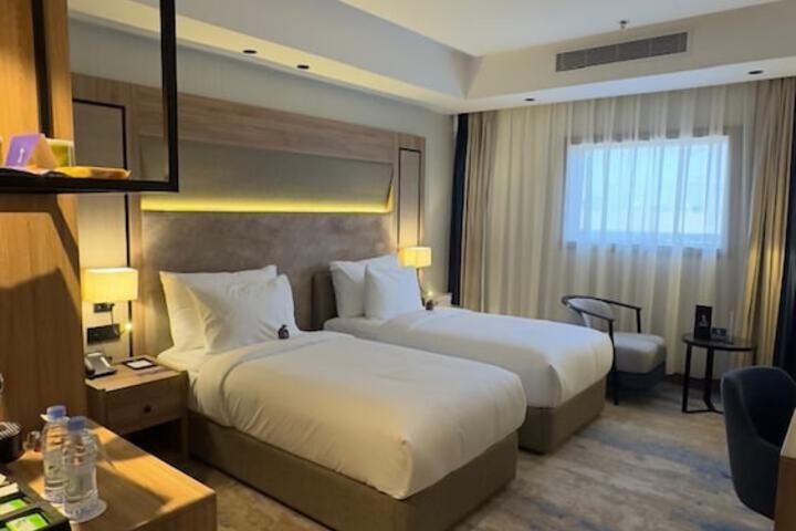 Room 41 of 86