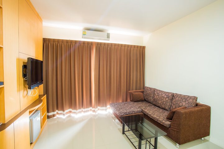Room 14 of 51