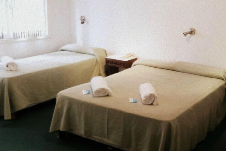Room 6 of 15