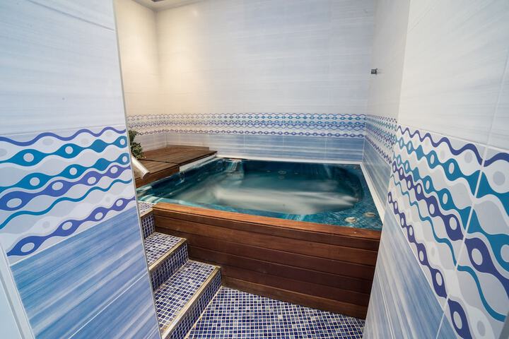 Relaxing Spa