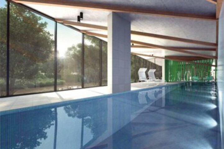Pool 18 of 21