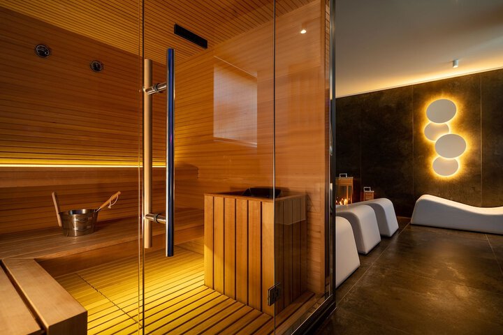 Spa 18 of 23