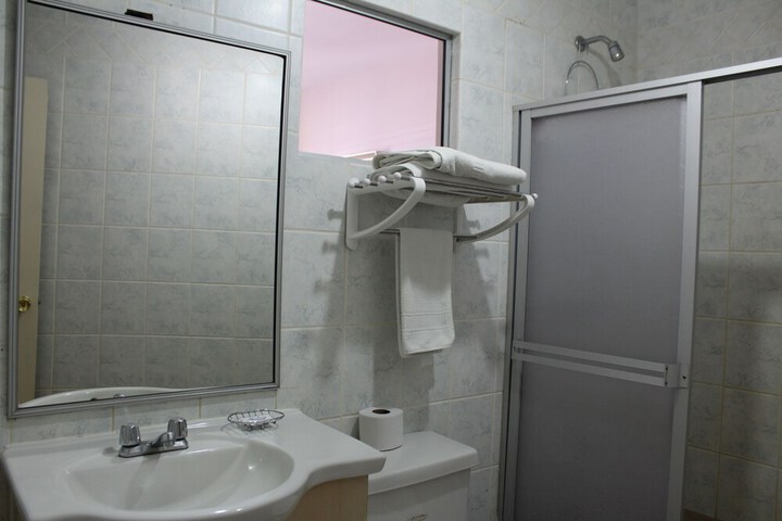 Room 47 of 61