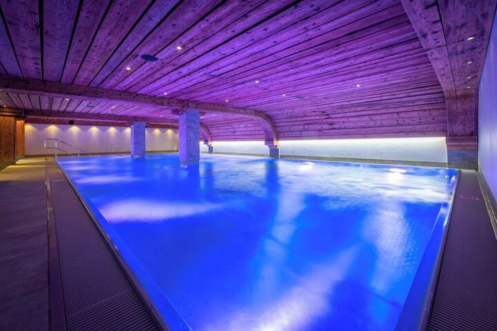 Pool 37 of 66
