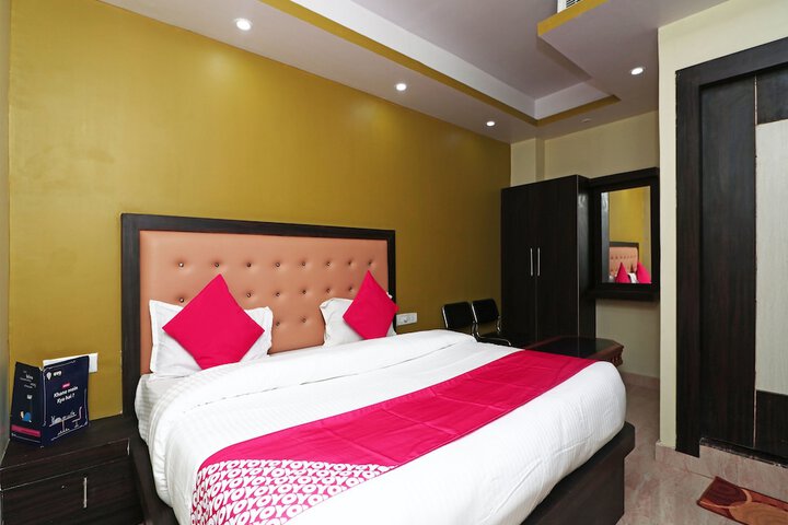 Room 19 of 39