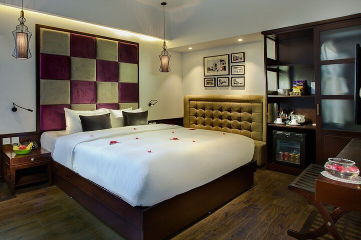 Room 14 of 61