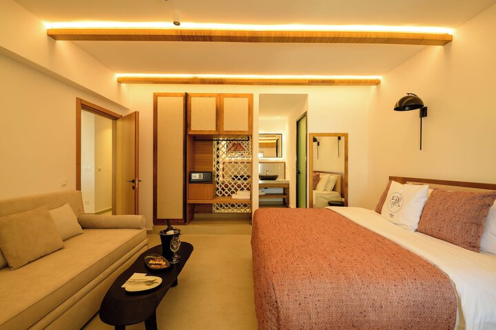Room 60 of 199