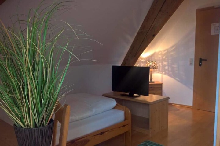 Room 20 of 50