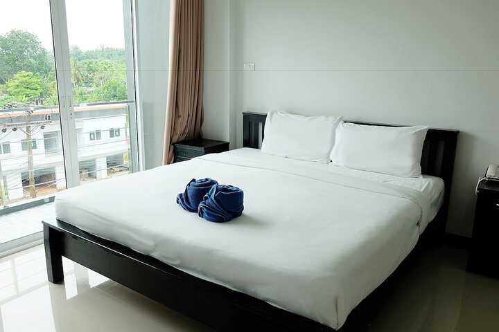 Room 17 of 47