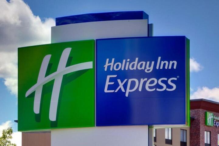 Holiday Inn Express Savannah Gateway by IHG in Savannah, GA