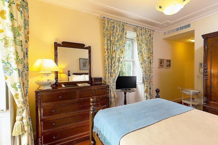Room 10 of 55