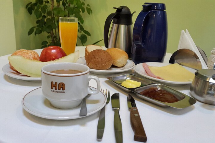 Breakfast/Coffee Service 17 of 27