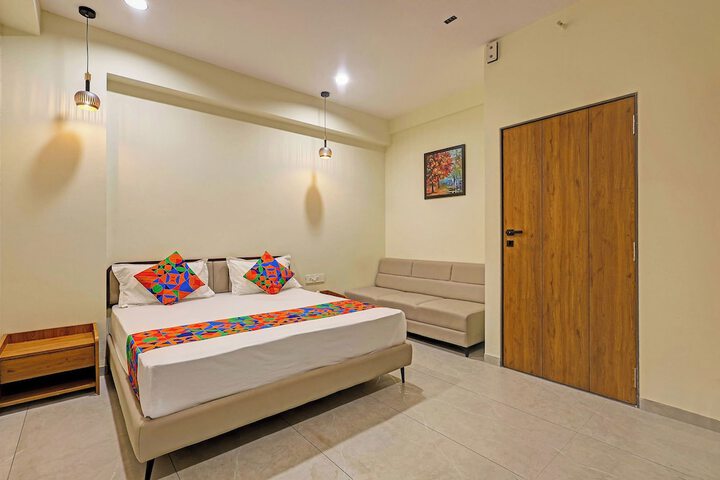 Room 14 of 31