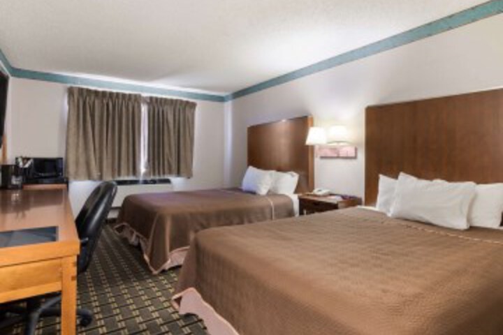 Room 20 of 36