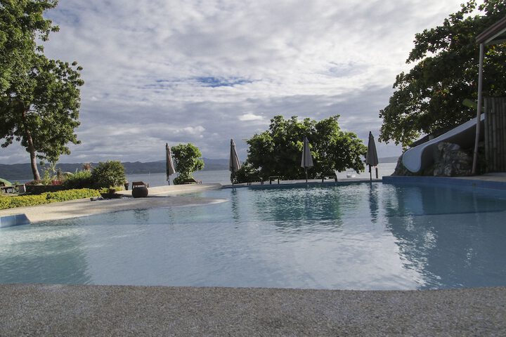 Pools & Facilities