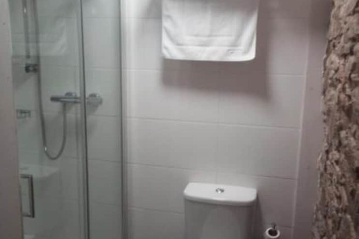 Room 17 of 22