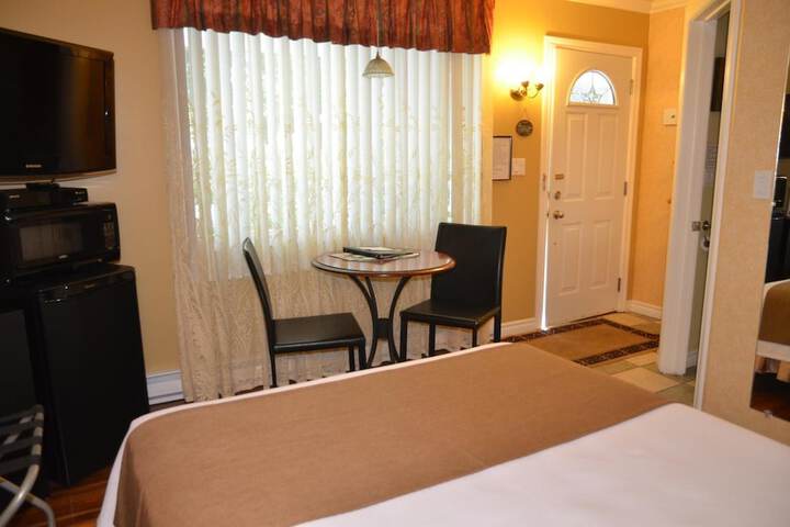 Room 20 of 49