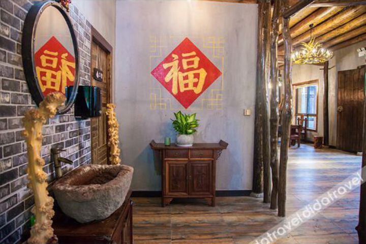 Hotel Interior 10 of 24