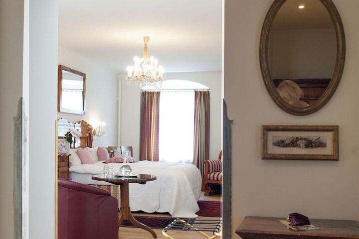 Room 21 of 62