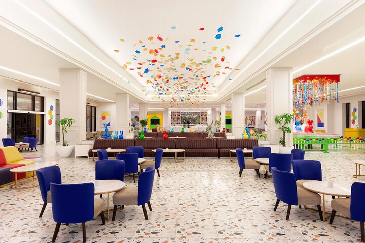 Hotel Interior 6 of 208