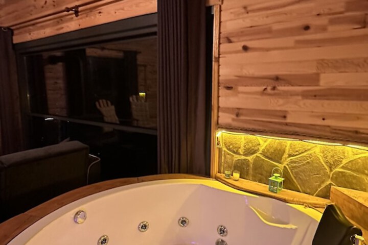 Room 14 of 38