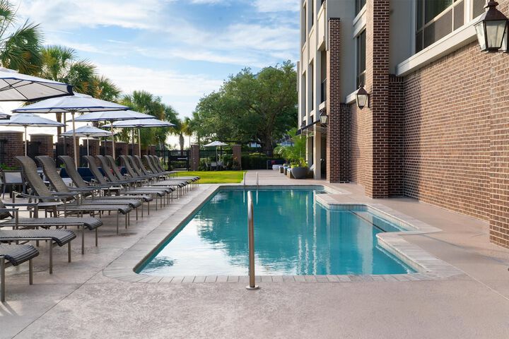 Pool 51 of 90