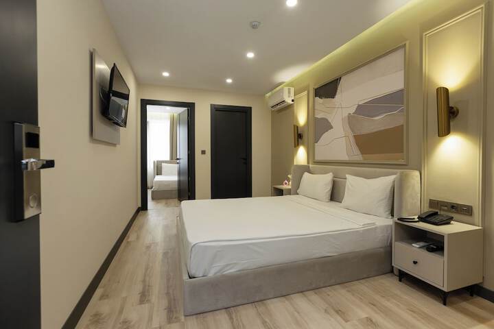 Room 48 of 111