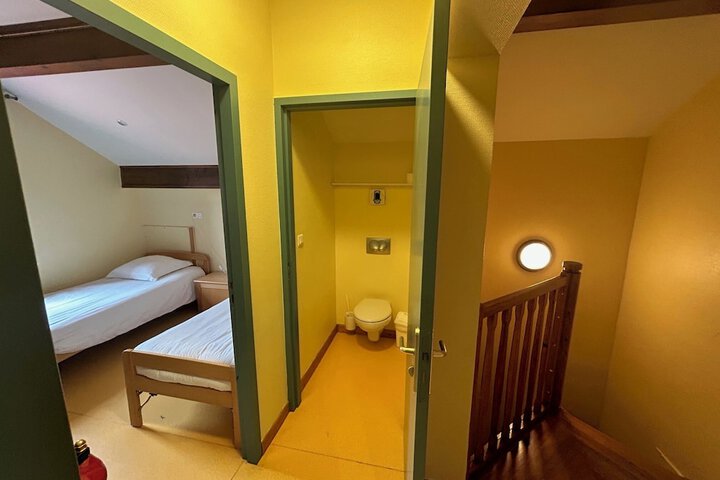 Room 59 of 115