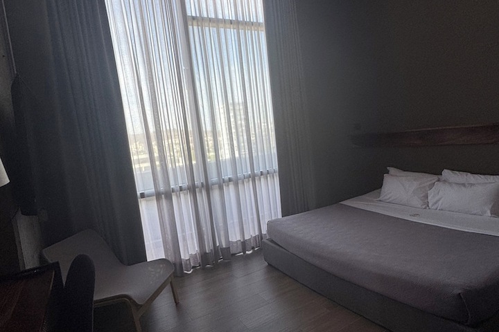 Room 16 of 23