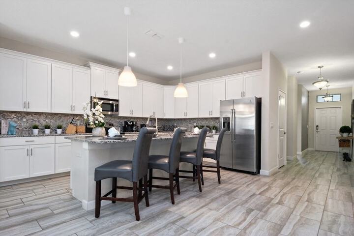 Luxury home 10 minutes from Disney parks in Kissimmee, FL