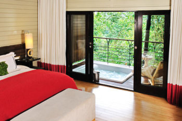 Room 12 of 27